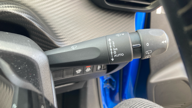 Peugeot 208 1.2 PureTech 100 Allure 5dr Petrol Hatchback
